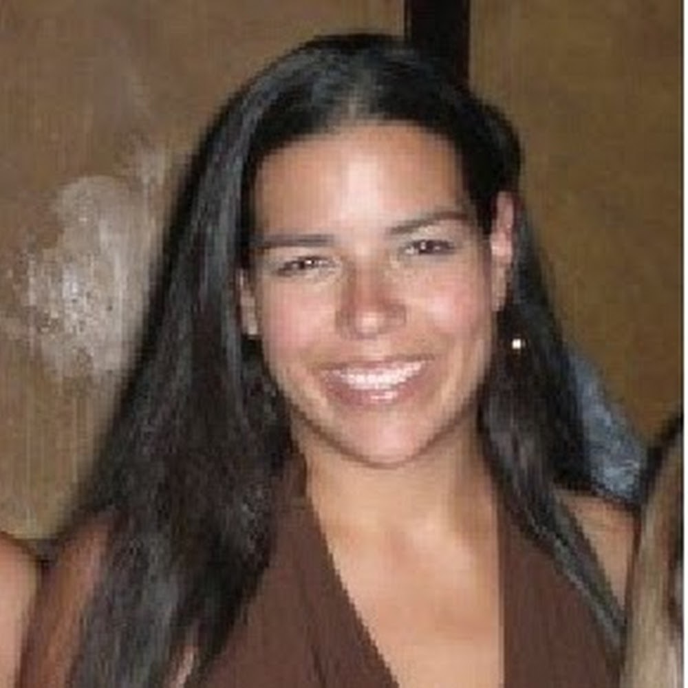 Meet your Posher, Jeannine